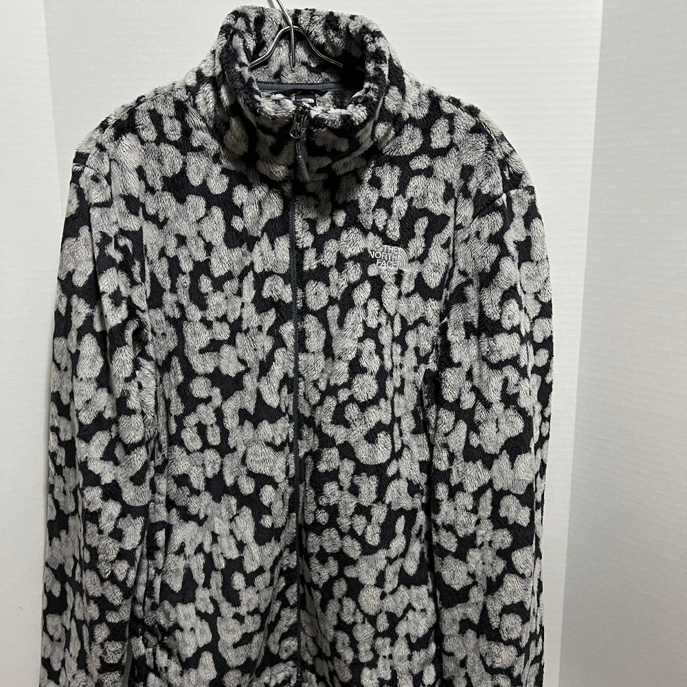 Like New Women's North Face Fleece Jacket